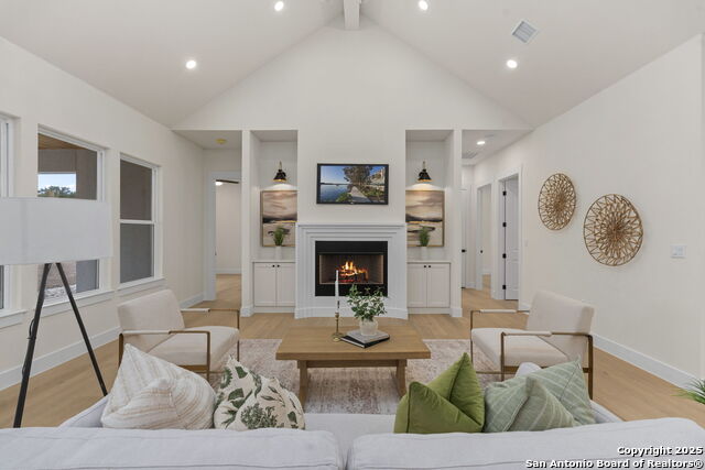 Image 8 of 36 For 1172 Buckskin Trail