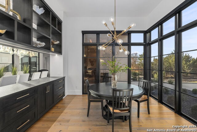 Image 26 of 80 For 121 Greystone Pt