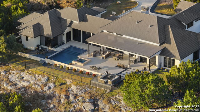 Image 80 of 80 For 121 Greystone Pt