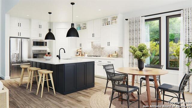 Listing photo id 3 for 273 Sasparilla