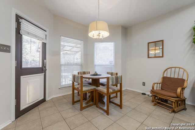 Image 16 of 31 For 9026 Hilltop Crossing