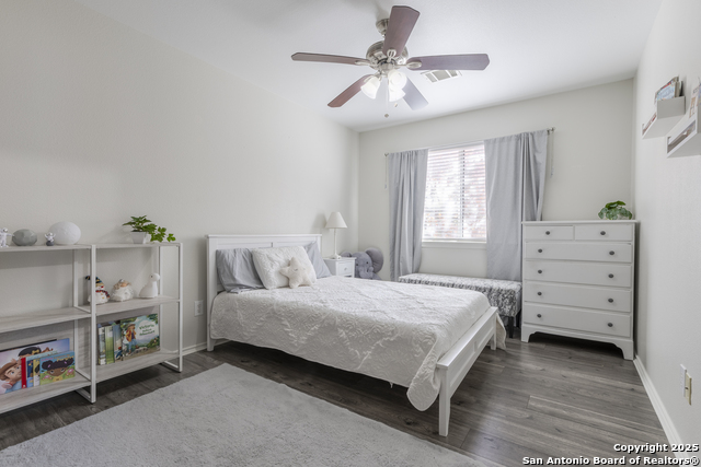 Image 17 of 31 For 9026 Hilltop Crossing