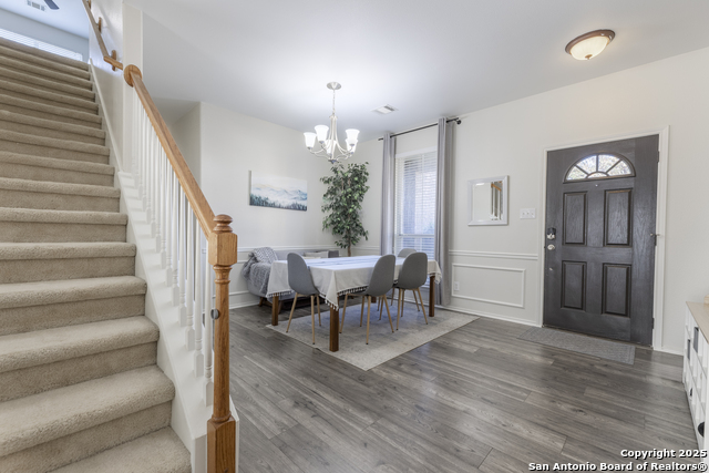 Image 5 of 31 For 9026 Hilltop Crossing