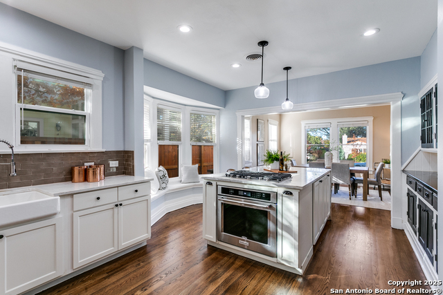 Image 12 of 28 For 226 Hollywood W