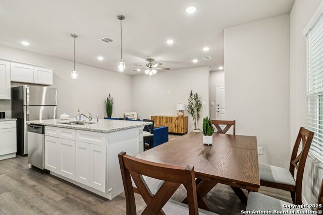 Image 7 of 30 For 106 Sai Manor  101