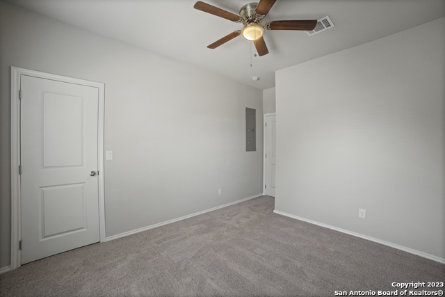 Image 16 of 31 For 7218 Briar Place  101