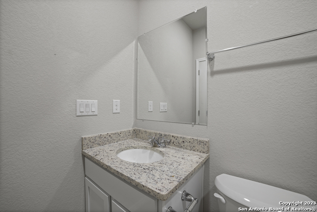 Image 26 of 31 For 7218 Briar Place  101