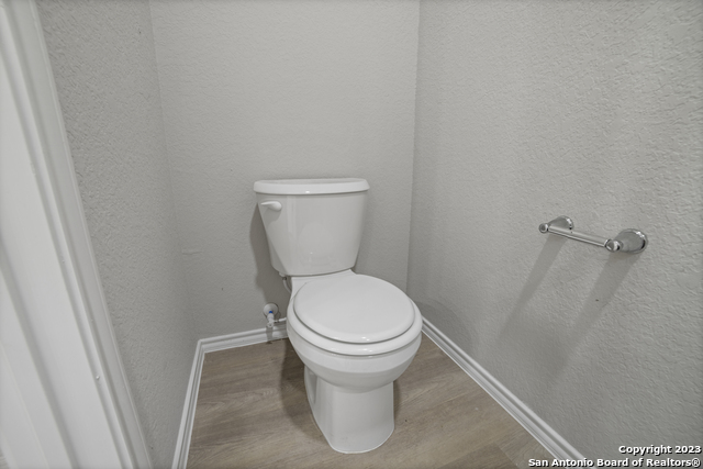 Image 28 of 31 For 7218 Briar Place  101