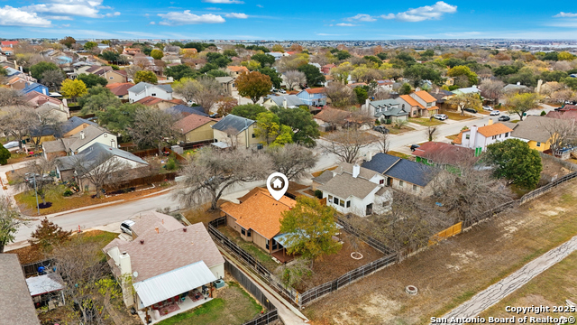 Image 26 of 32 For 905 Meadow Br