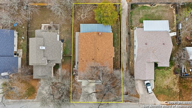 Image 27 of 32 For 905 Meadow Br