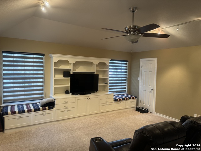 Image 14 of 35 For 3 Lindquist  