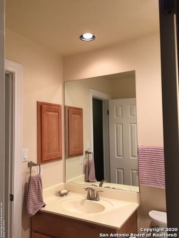 Image 29 of 35 For 3 Lindquist  