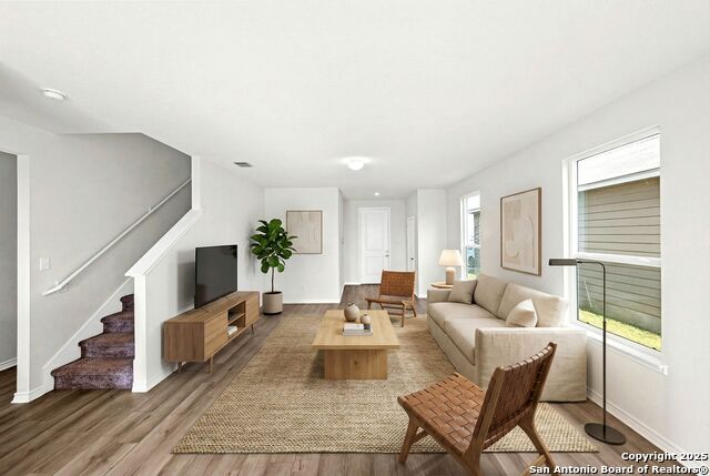 Image 10 of 39 For 4750 Broadside Ave