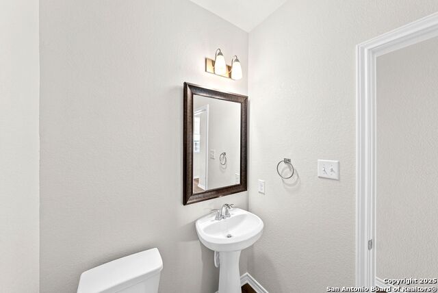 Image 33 of 39 For 4750 Broadside Ave