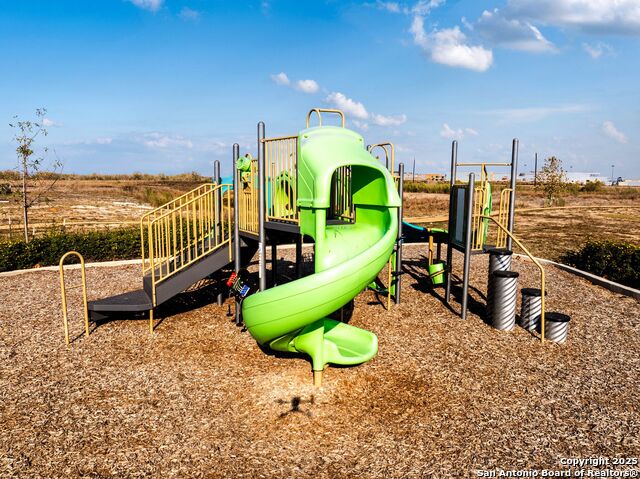 Image 37 of 39 For 4750 Broadside Ave