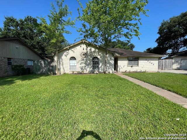 Details for 10306 Twin Hills, Houston, TX 77031