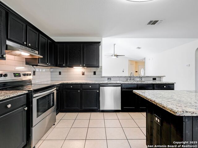 Image 12 of 32 For 1026 Magnolia Summit