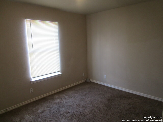 Image 10 of 13 For 103 Autumn Pass