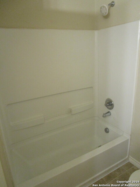 Image 9 of 13 For 103 Autumn Pass