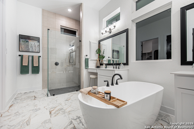 Image 17 of 21 For 527 Corwin Springs