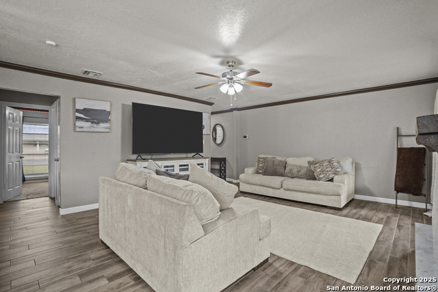 Image 8 of 27 For 6839 Avila  