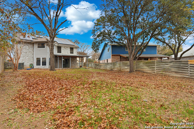 Image 32 of 33 For 11110 Moonlit Park