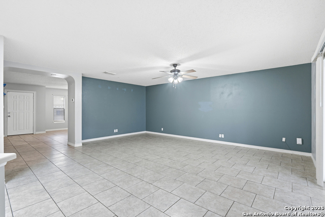 Image 5 of 33 For 11110 Moonlit Park