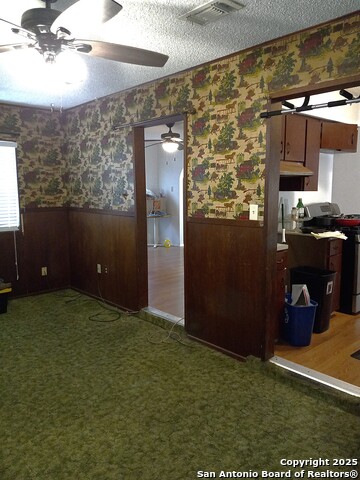 Image 21 of 49 For 750 Clearview