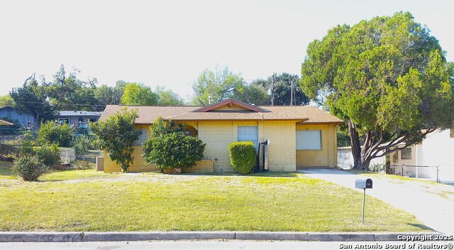 Image 48 of 49 For 750 Clearview