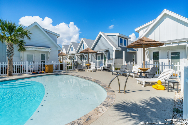 Listing photo id 23 for 14919 Smugglers Cove Dr