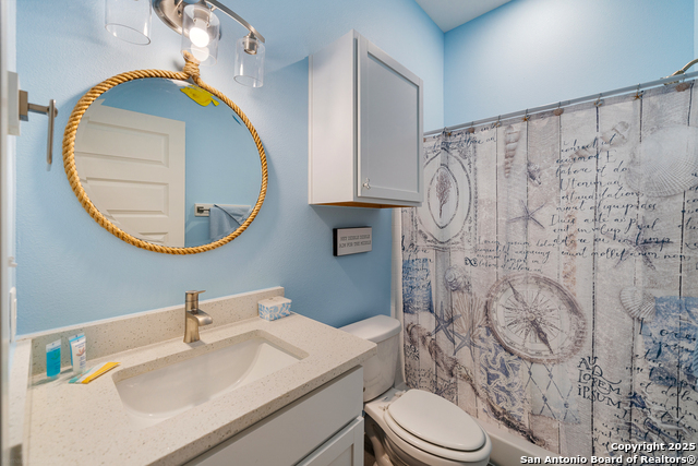 Listing photo id 5 for 14919 Smugglers Cove Dr