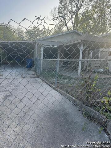 Image 4 of 5 For 4012 San Fernando St