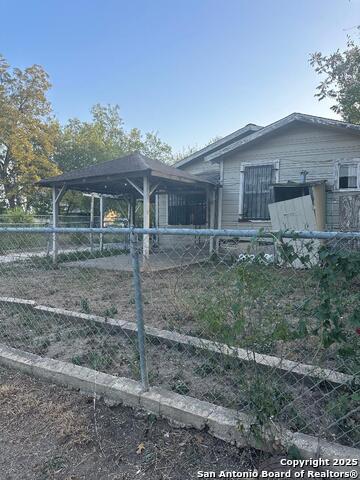 Image 5 of 5 For 4012 San Fernando St