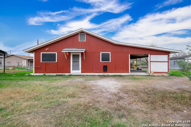 Image 27 of 35 For 238 W Petaluma Blvd