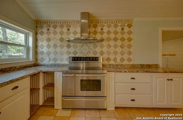 Image 6 of 19 For 142 Vercie  