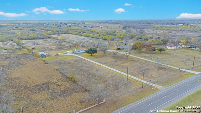 Image 40 of 43 For 16530 Fm 463