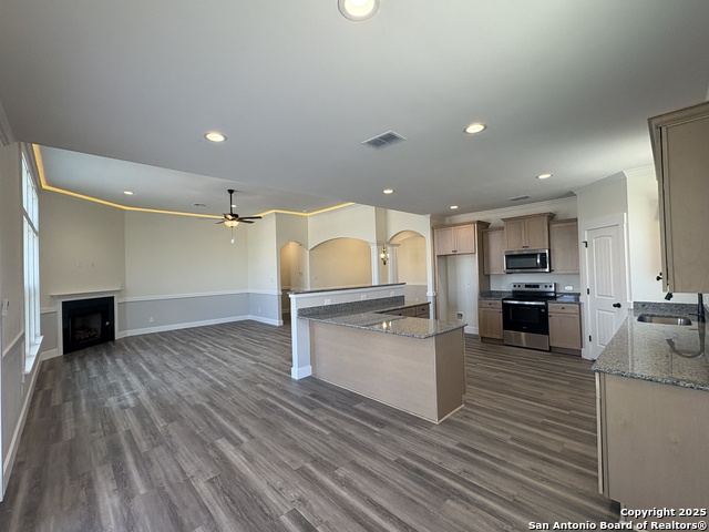 Image 15 of 17 For 112 Oakmont Lane