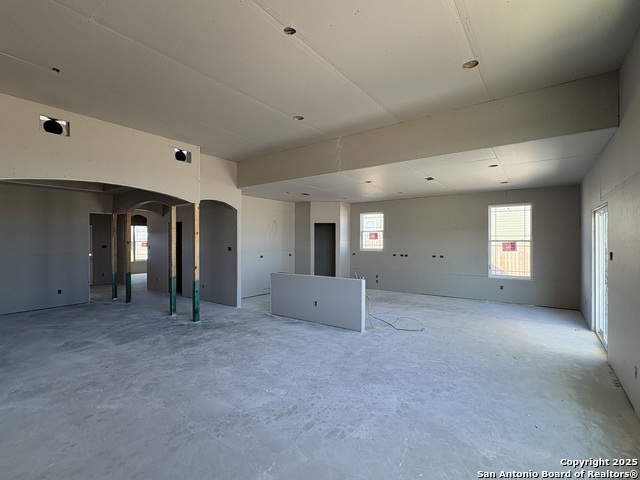 Image 4 of 17 For 112 Oakmont Lane