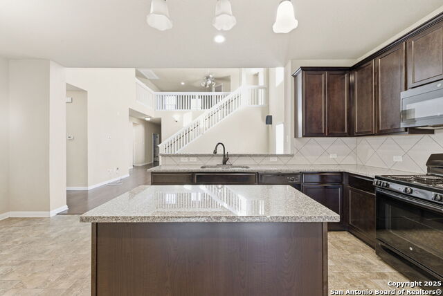 Image 23 of 50 For 2127 Rosillos Peak