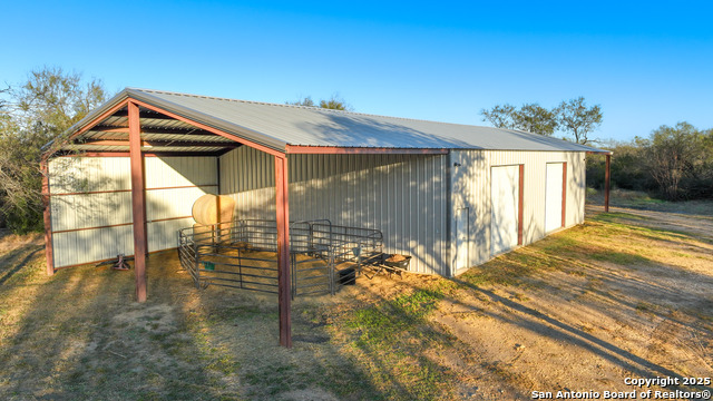 Image 13 of 29 For 11190 Jarratt