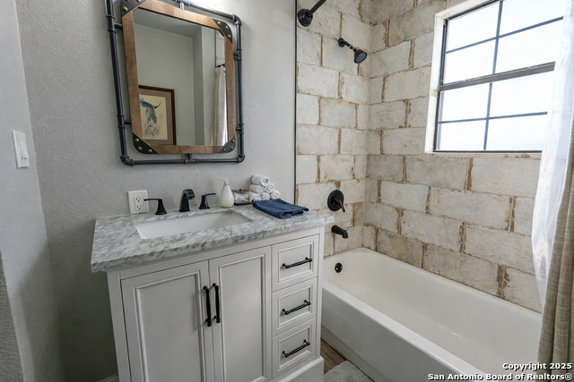 Image 29 of 29 For 11190 Jarratt