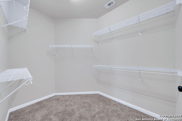 Listing photo id 18 for 10423 Francisco Way