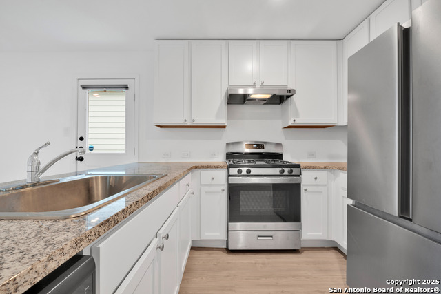 Image 3 of 16 For 7206 Satellite Way