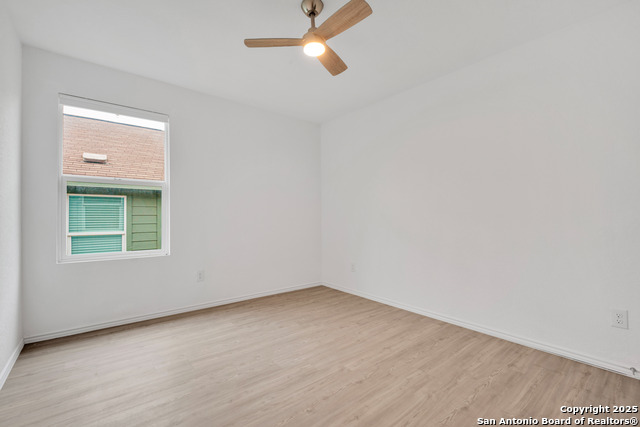 Image 5 of 16 For 7206 Satellite Way