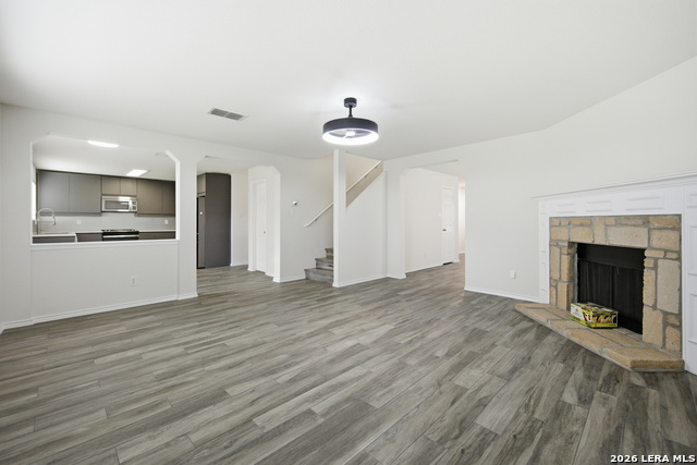 Listing photo id 18 for 341 Willow View