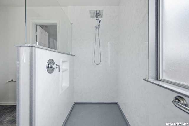 Listing photo id 25 for 341 Willow View