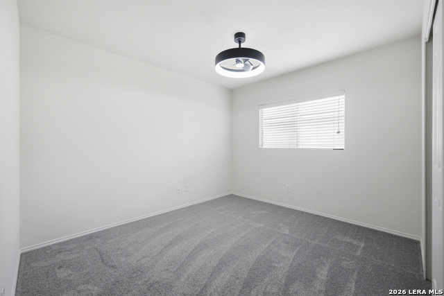 Listing photo id 32 for 341 Willow View