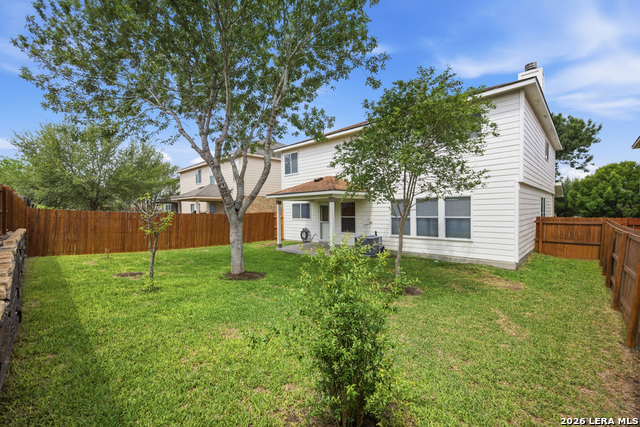 Listing photo id 37 for 341 Willow View