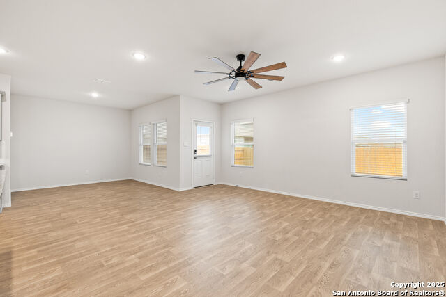 Image 16 of 40 For 374 Wayne Way