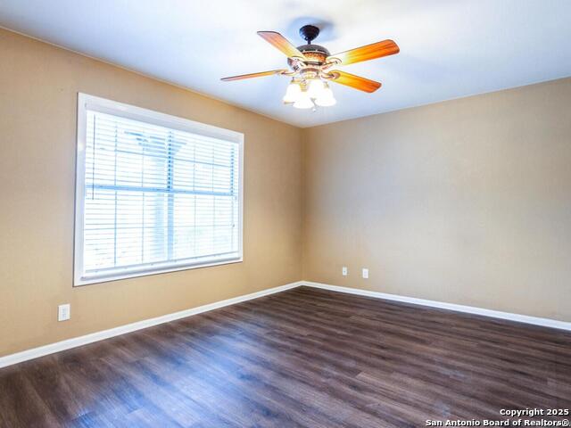 Listing photo id 3 for 1002 Mount Riga